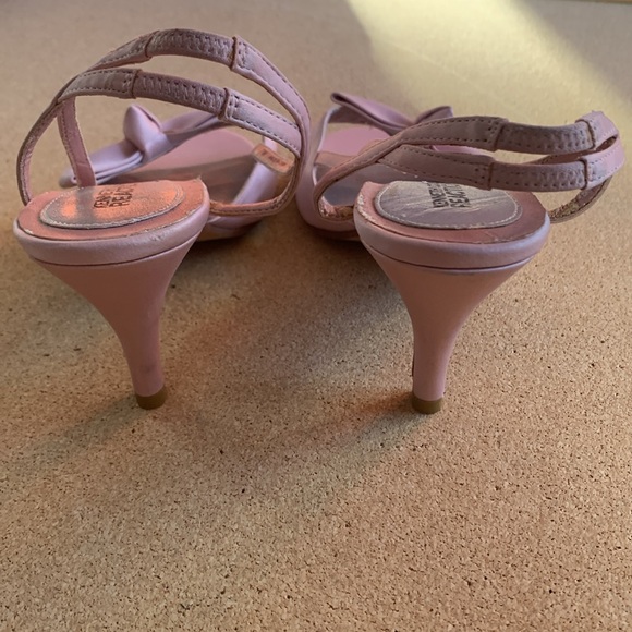 Kenneth Cole Reacti  Pink Shoes 6” - Picture 6 of 7
